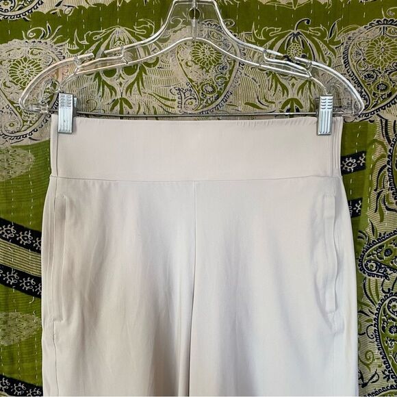 Athleta Light Beige Cosmic Cropped Wide Leg Pants Size Small - Picture 3 of 16
